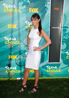 Jordana Brewster feet photo thumbnail