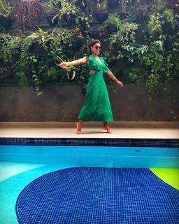 Juliana Paes feet photo thumbnail