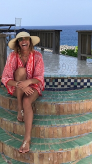 Lili Estefan feet photo thumbnail