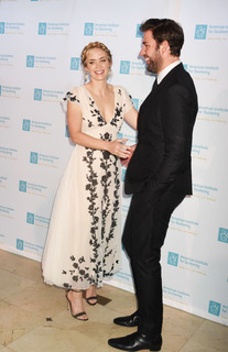 Emily Blunt feet photo thumbnail