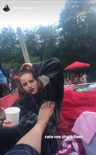 Camila Mendes feet photo thumbnail