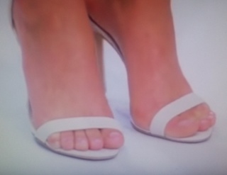 Lívia Andrade feet photo thumbnail