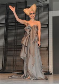 Lady Gaga feet photo thumbnail