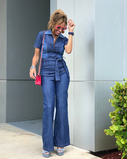Lili Estefan feet photo thumbnail