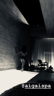 Juliana Paes feet photo thumbnail
