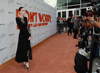 Rooney Mara feet photo thumbnail