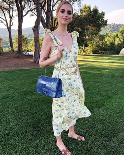 Chiara Ferragni feet photo thumbnail