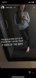 Brittney Smith feet photo thumbnail