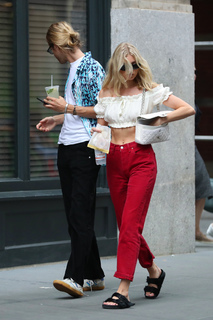 Elsa Hosk feet photo thumbnail