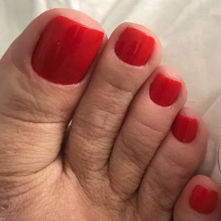 Karin Klemp feet photo thumbnail