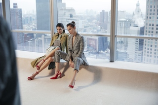 Kendall Jenner feet photo thumbnail