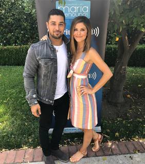 Maria Menounos feet photo thumbnail