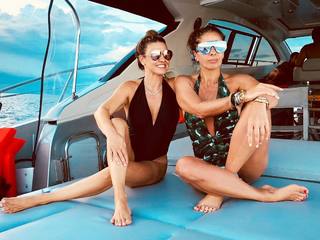 Adriane Galisteu feet photo thumbnail