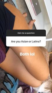 Emma Lovett feet photo thumbnail