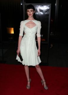 Krysten Ritter feet photo thumbnail