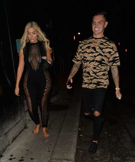 Chloe Ferry feet photo thumbnail