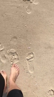 Thalía feet photo thumbnail