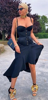 Jelena Karleusa feet photo thumbnail