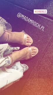 Paulina Sykut feet photo thumbnail