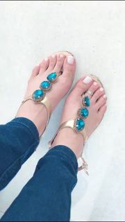 Alaine Crissiê feet photo thumbnail