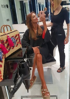 Paula Echevarría feet photo thumbnail