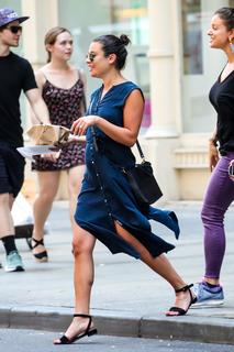 Lea Michele feet photo thumbnail
