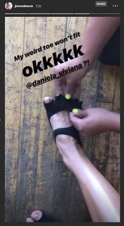 Jenna Dewan feet photo thumbnail