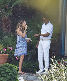 Sarah Jessica Parker feet photo thumbnail