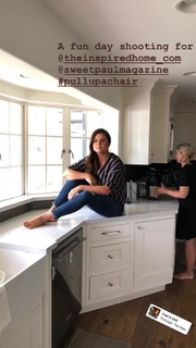 Tiffani Thiessen feet photo thumbnail
