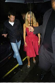 Jessica Simpson feet photo thumbnail