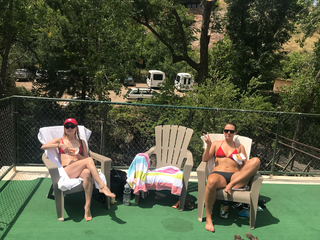 AnnaSophia Robb feet photo thumbnail