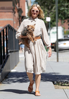 Naomi Watts feet photo thumbnail