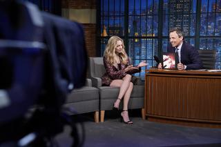 Amanda Seyfried feet photo thumbnail