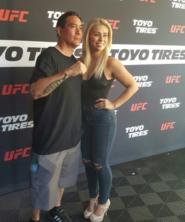 Paige VanZant feet photo thumbnail