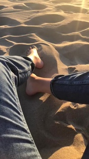 Rachel A. DeMita feet photo thumbnail