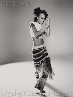 Lisa 'Left Eye' Lopes feet photo 5