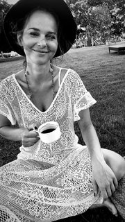 Paulina Sykut feet photo thumbnail
