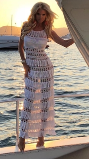 Victoria Silvstedt feet photo thumbnail