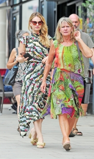 Lily James feet photo thumbnail