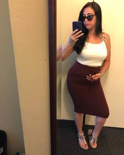 Jenelle Jcakess feet photo thumbnail