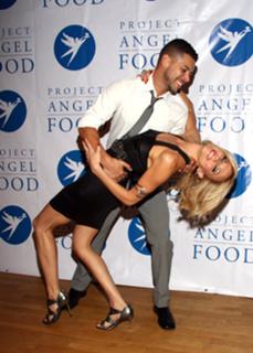 Debbie Gibson feet photo thumbnail