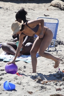 Jenna Dewan feet photo thumbnail