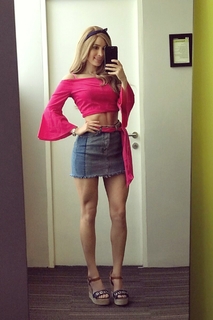 Cynthia Rodríguez feet photo thumbnail