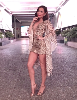Cynthia Rodríguez feet photo thumbnail