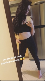 Brittney Smith feet photo thumbnail