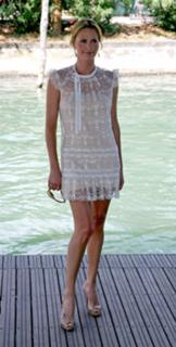 Charlize Theron feet photo thumbnail