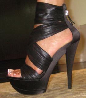 Evelyn Lozada feet photo thumbnail