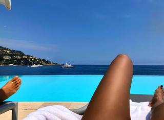 Nicole Scherzinger feet photo thumbnail
