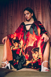 Rosalía feet photo 2