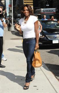Serena Williams feet photo thumbnail